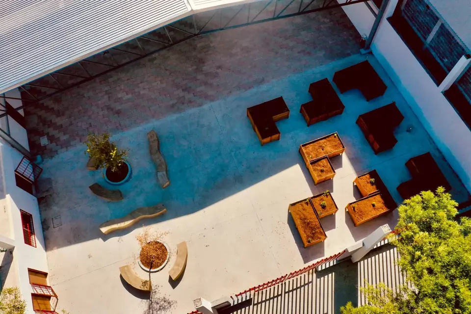 Centro para Adultos Mayores, obra terminada