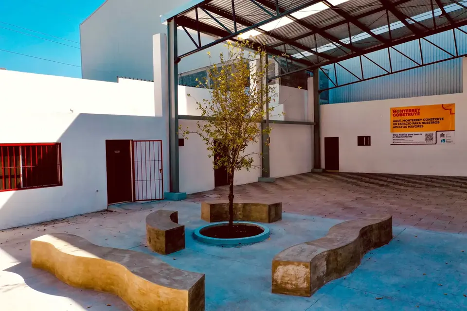 Centro para Adultos Mayores, obra terminada